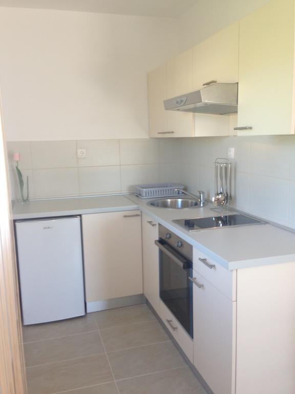 Apartmani Milenij Barbat na Rabu Oda fotoğraf